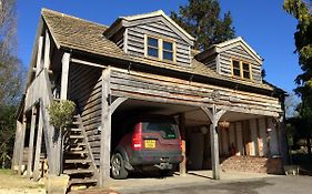 Greencourt Loft - The Cotswold Way, Stroud